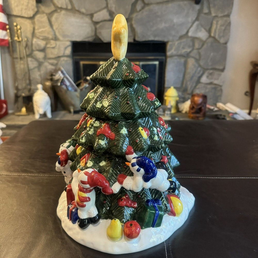 Vintage 13.5” Christmas tree Ceramic cookie jar w/snowmen presents birdhouses - Picture 2 of 16
